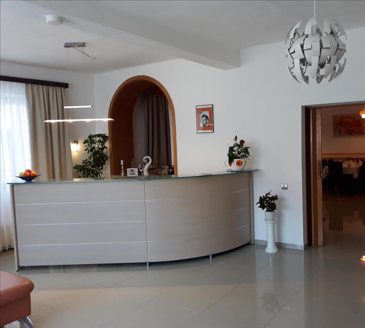 Hotel Luca Betzenstein Εξωτερικό φωτογραφία