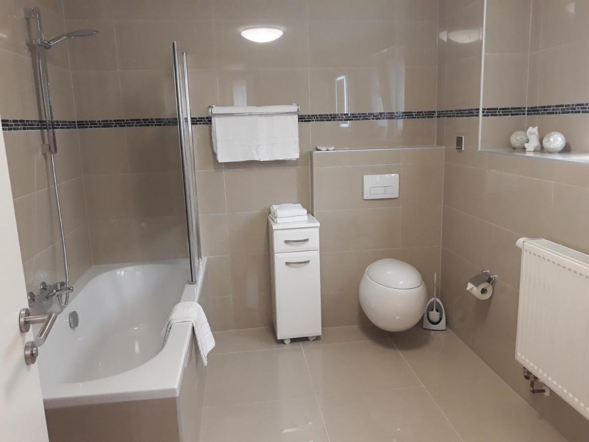 Hotel Luca Betzenstein Εξωτερικό φωτογραφία